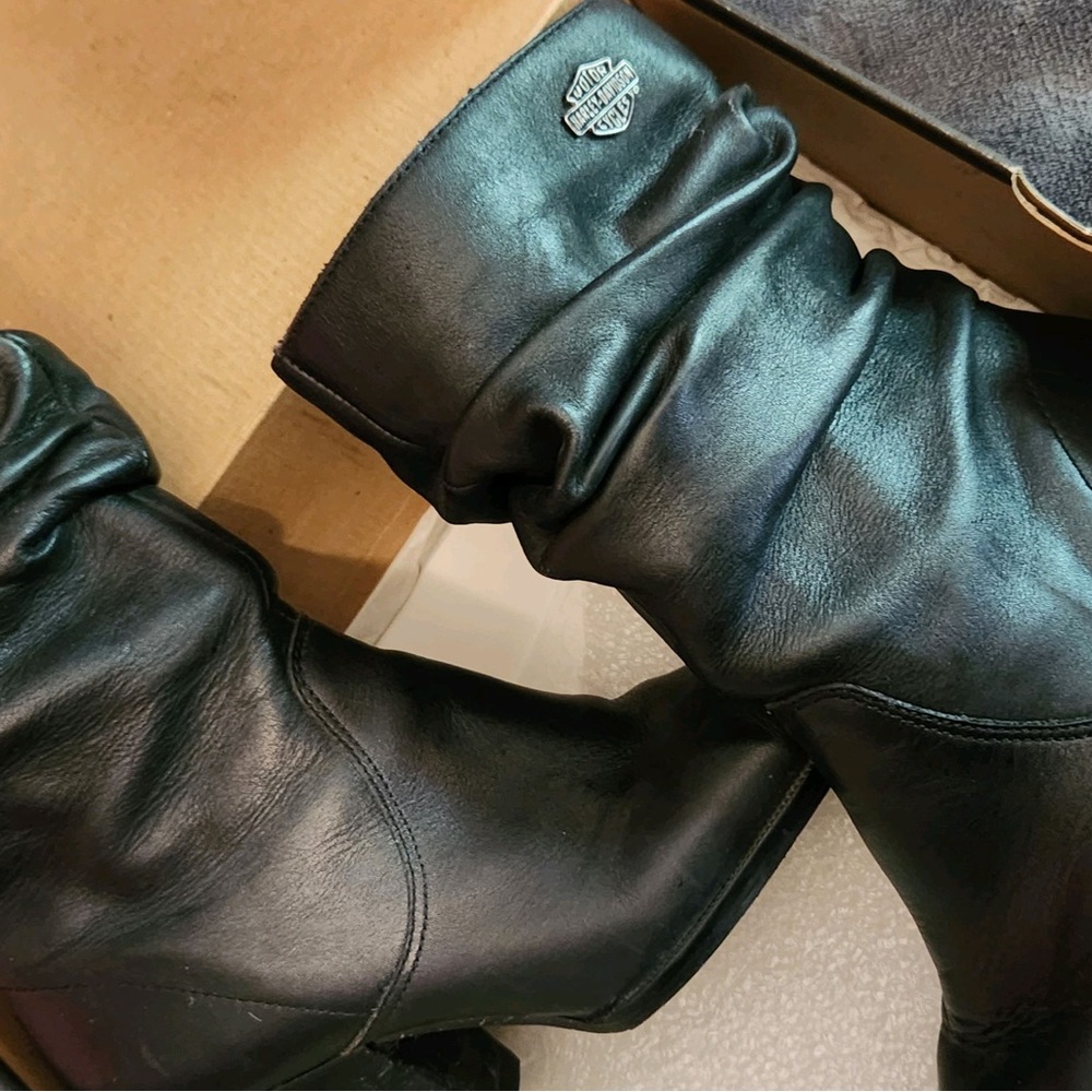 Harley women’s boots  size 6  EUC.